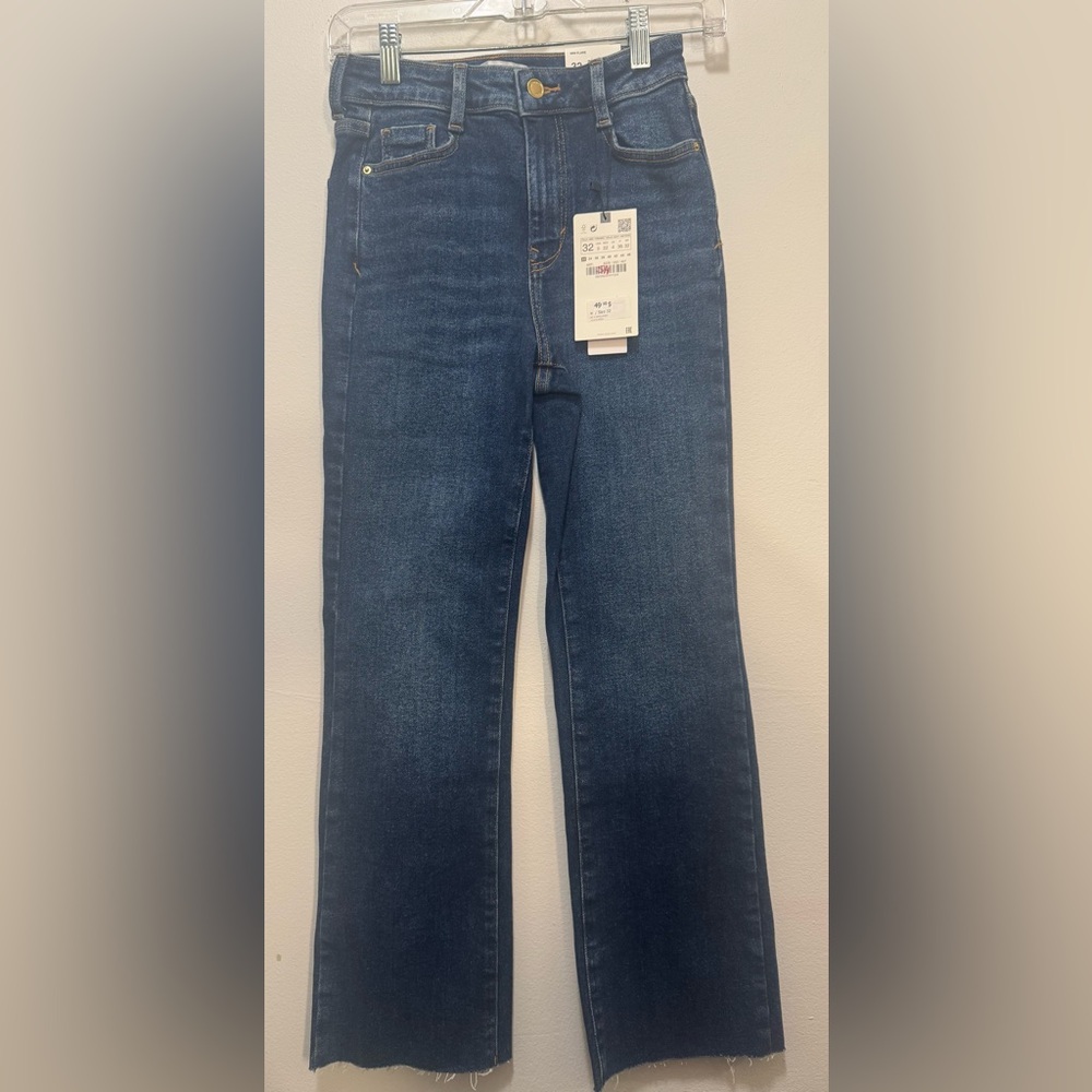 NWT - Zara Mini Flair Leg High Rise Ankle Stretch Raw Hem Jeans Blue US Size 0